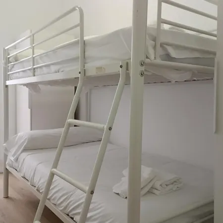 Apartment Urban Reformed With Ac *